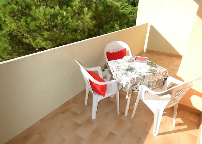 Cinzia דירה ביביונה