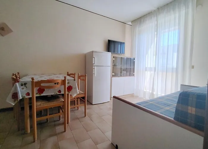 Cinzia ביביונה